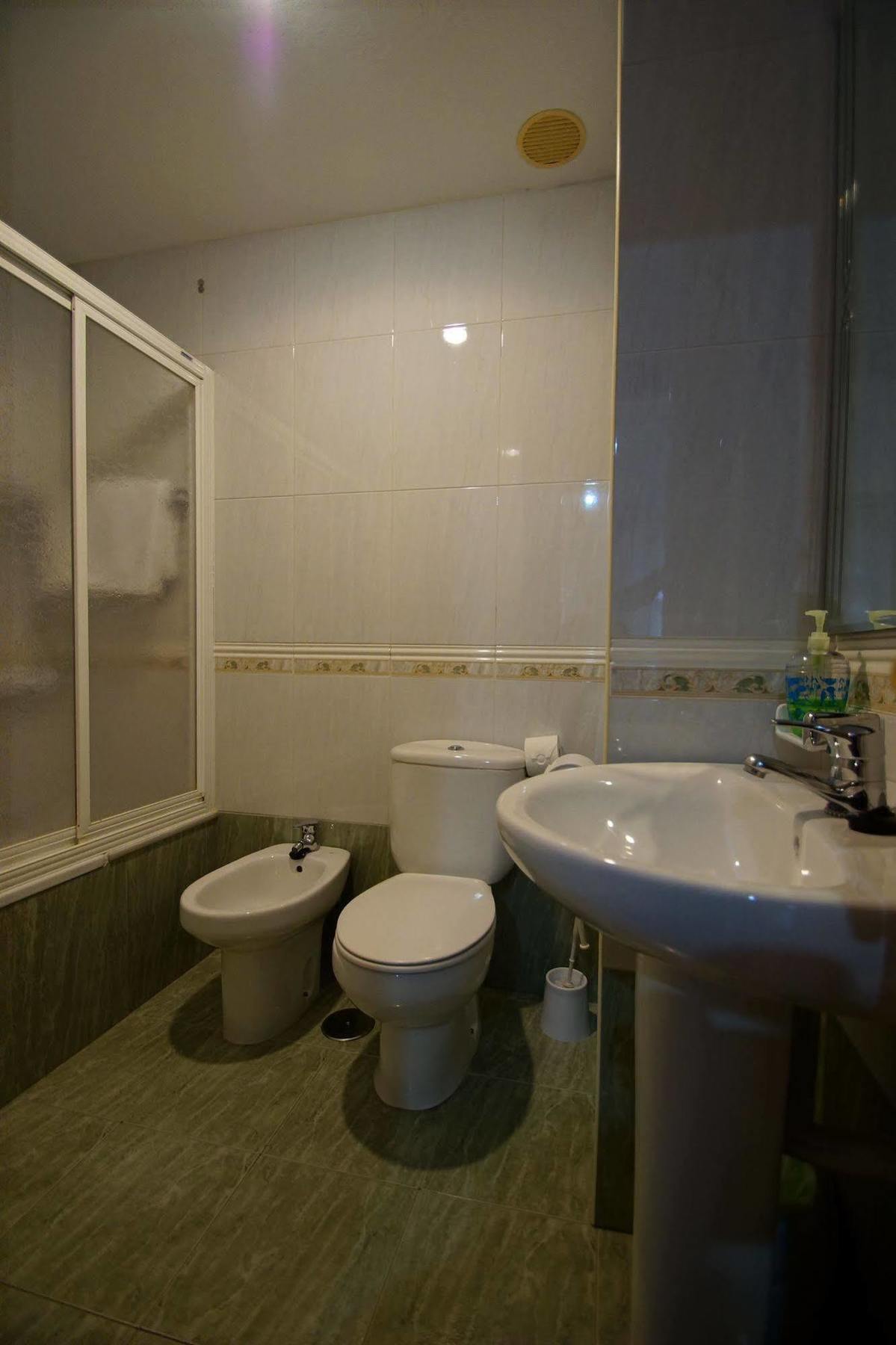 Hostal Carbonara A Coruna Luaran gambar